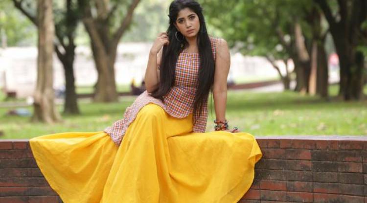 গরমে আরাম সুতির পোশাকে