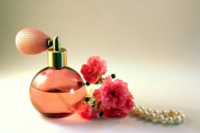 পারফিউম লাগানোর ৬টি টিপস